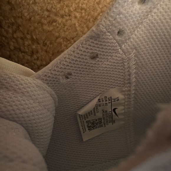 Nike Blazer Mid 77 Shoes - Picture 5 of 6